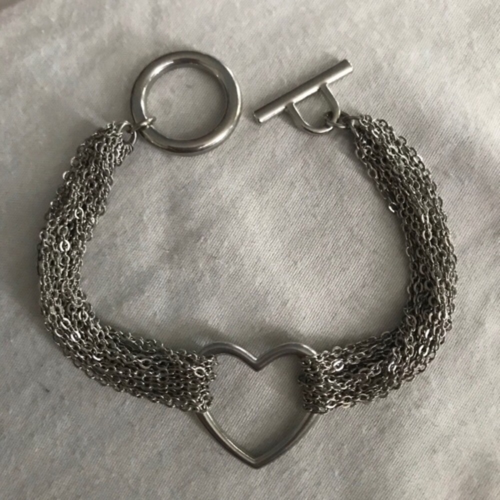 Beautiful heart bracelet